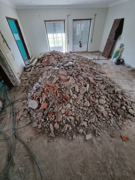 Transporte de entulhos limpeza