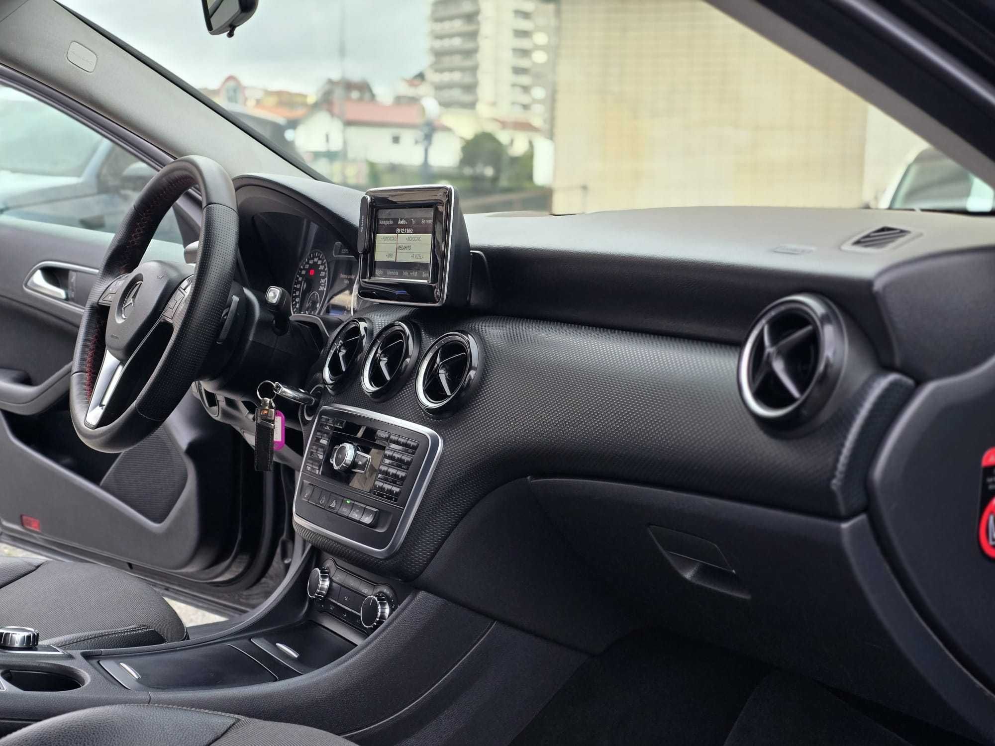 MERCEDES-BENZ A180D 110CV AMG 7G-TRONIC "LOOK A45"