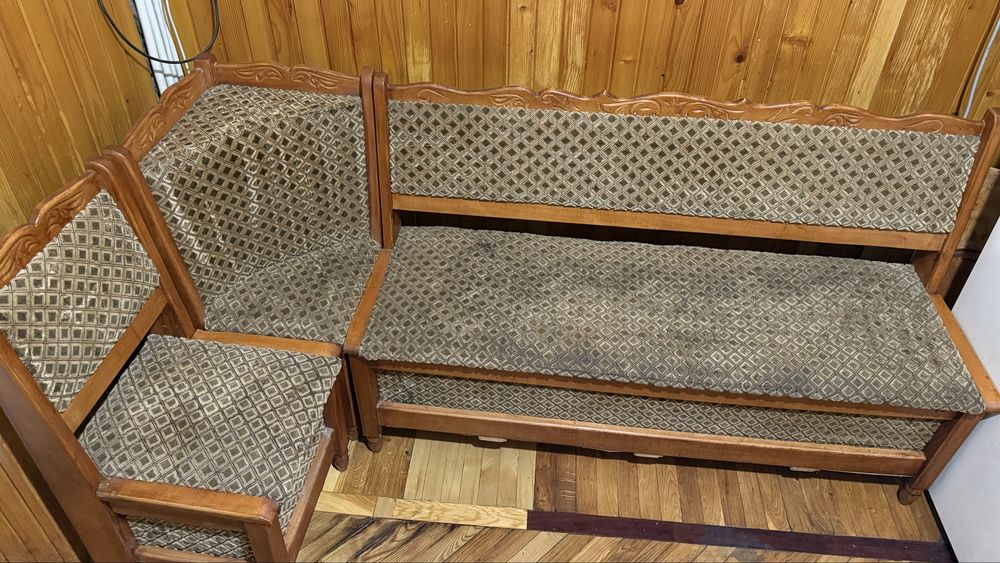 Кухонний куток. Меблі