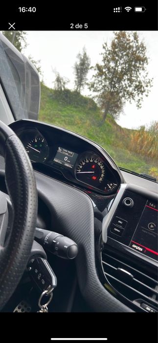 Peugeot208gtline