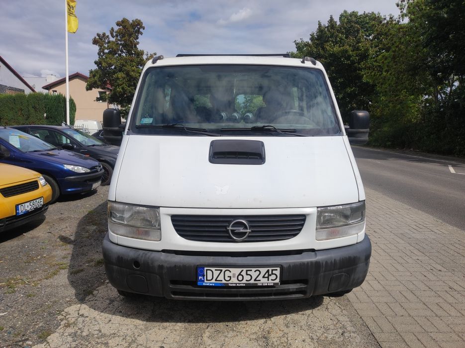 Opel Movano 1.9 diesel zadbany może być 9 osobowy