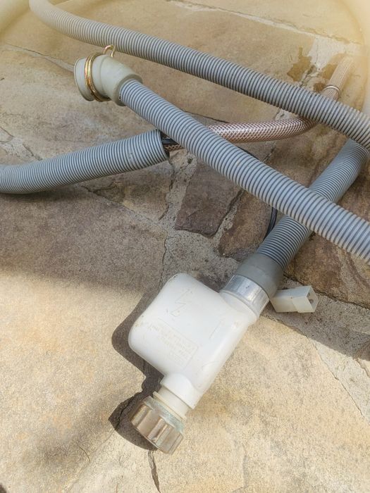 Запчасти на посудомойку  Indezit