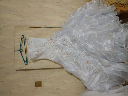 Свадебное платье. Невенчанное. 44-46 р.