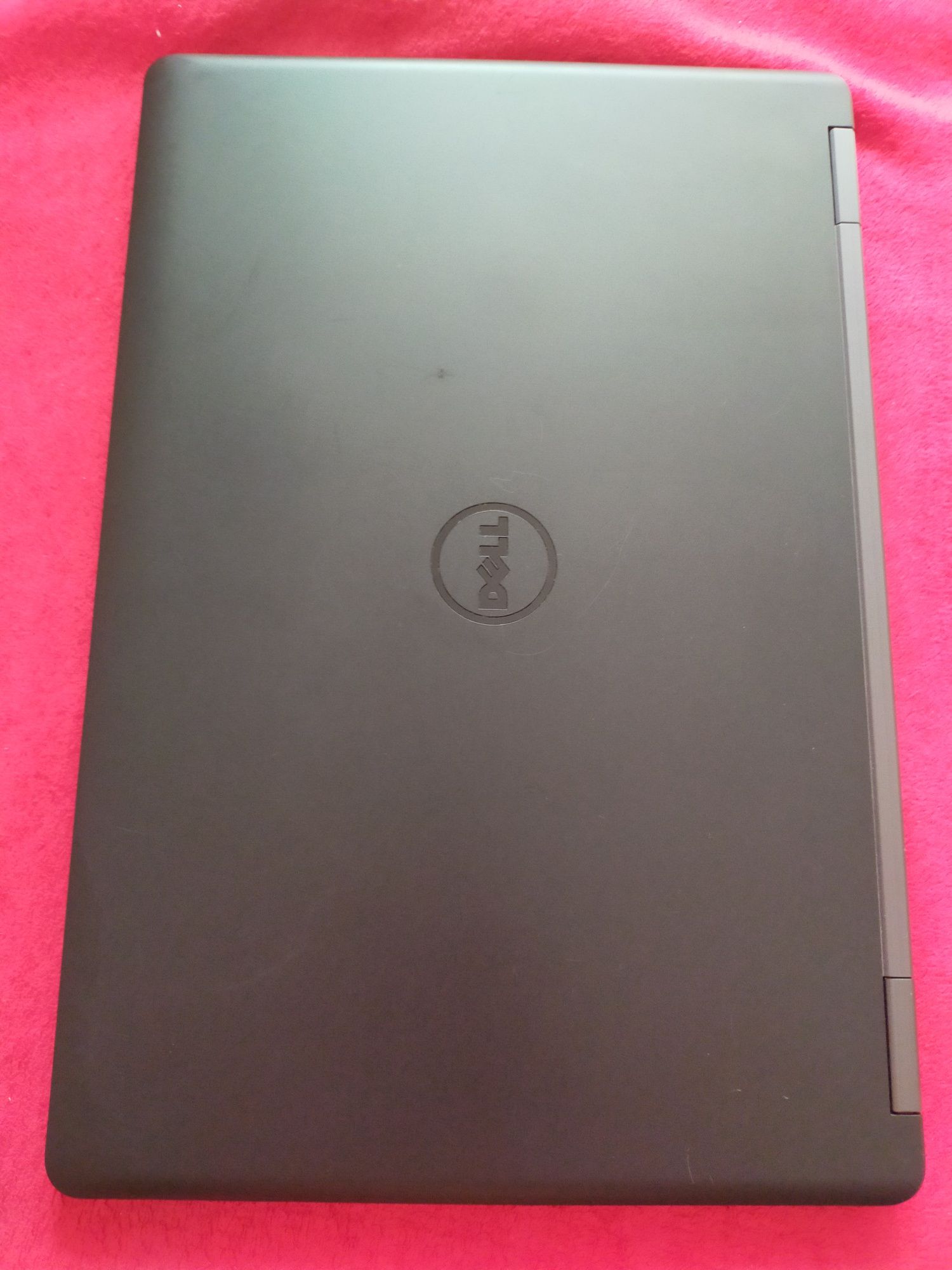 Dell Latitude  core i3-5010U 8гб