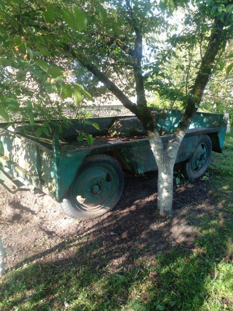 Колеса безкамерки, дві осі..