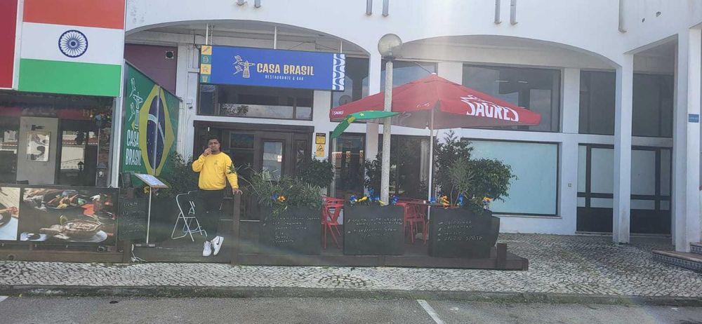 Trespasse de restaurante Urb. Pinhal do conselho, 3