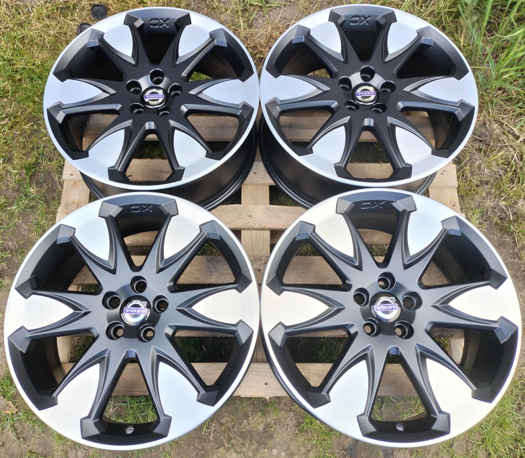 Felgi Volvo S60 S80 S90 V60 V70 V90 XC60 XC70 XC90 8x19 ET55 5x108