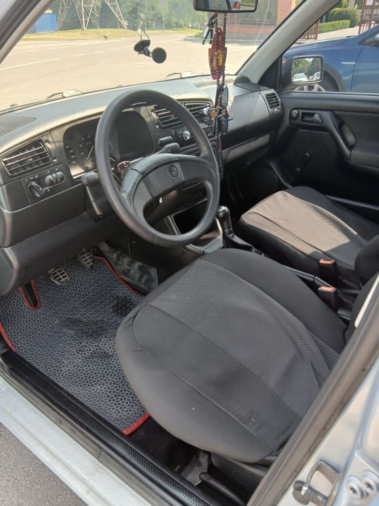 Volkswagen Golf 1996
