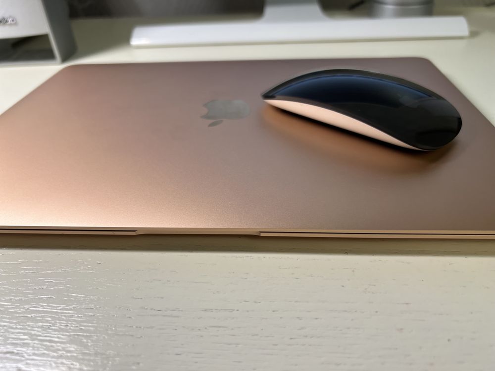 Мишка Apple Magic Mouse