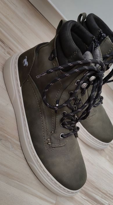 Buty MUSTANG męskie młodzieżowe zimowe  42/43 wkładka 27,5/28 cm ociep