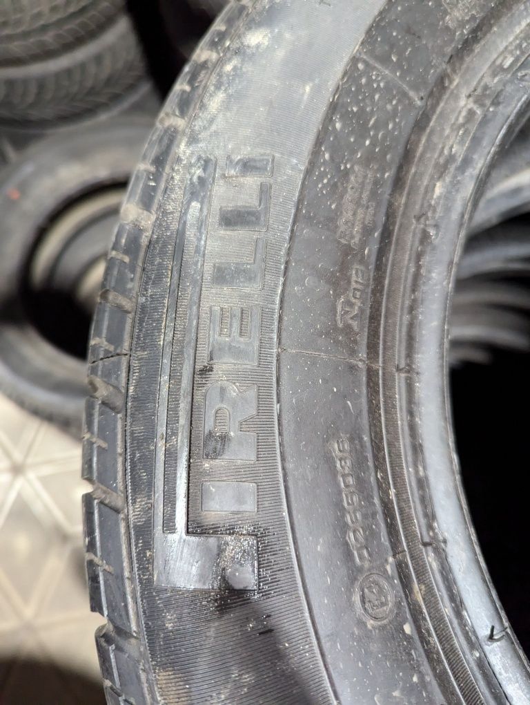 185/70R15 Pirelli