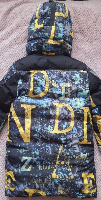 Зимова куртка на хлопчика