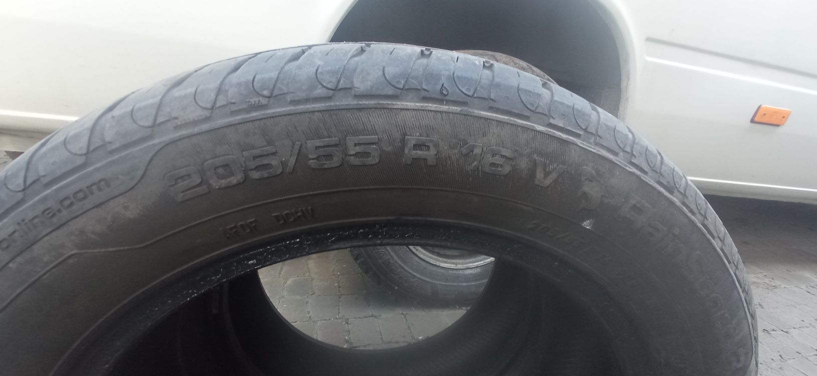 Продам резину пара 205/55 r16 літні