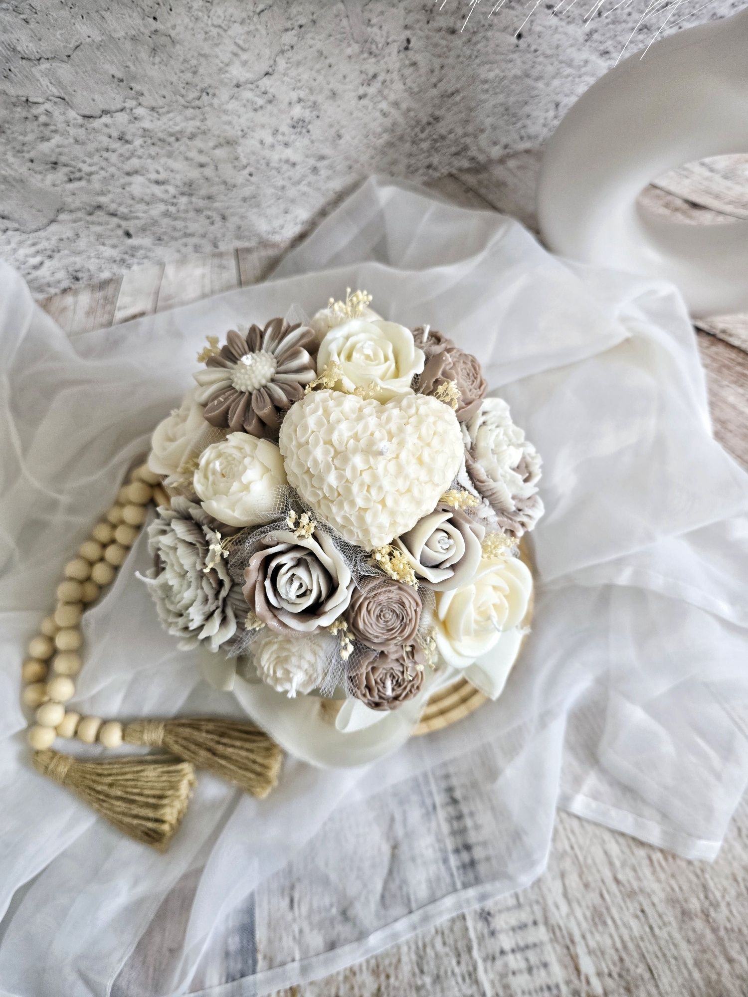 Flowerbox candlebox bukiet z kwiatów z wosku sojowego