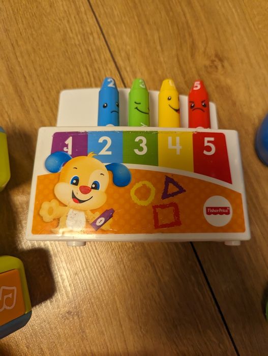 Zestaw zabawek dla dziecka do roczku niemowlęcych