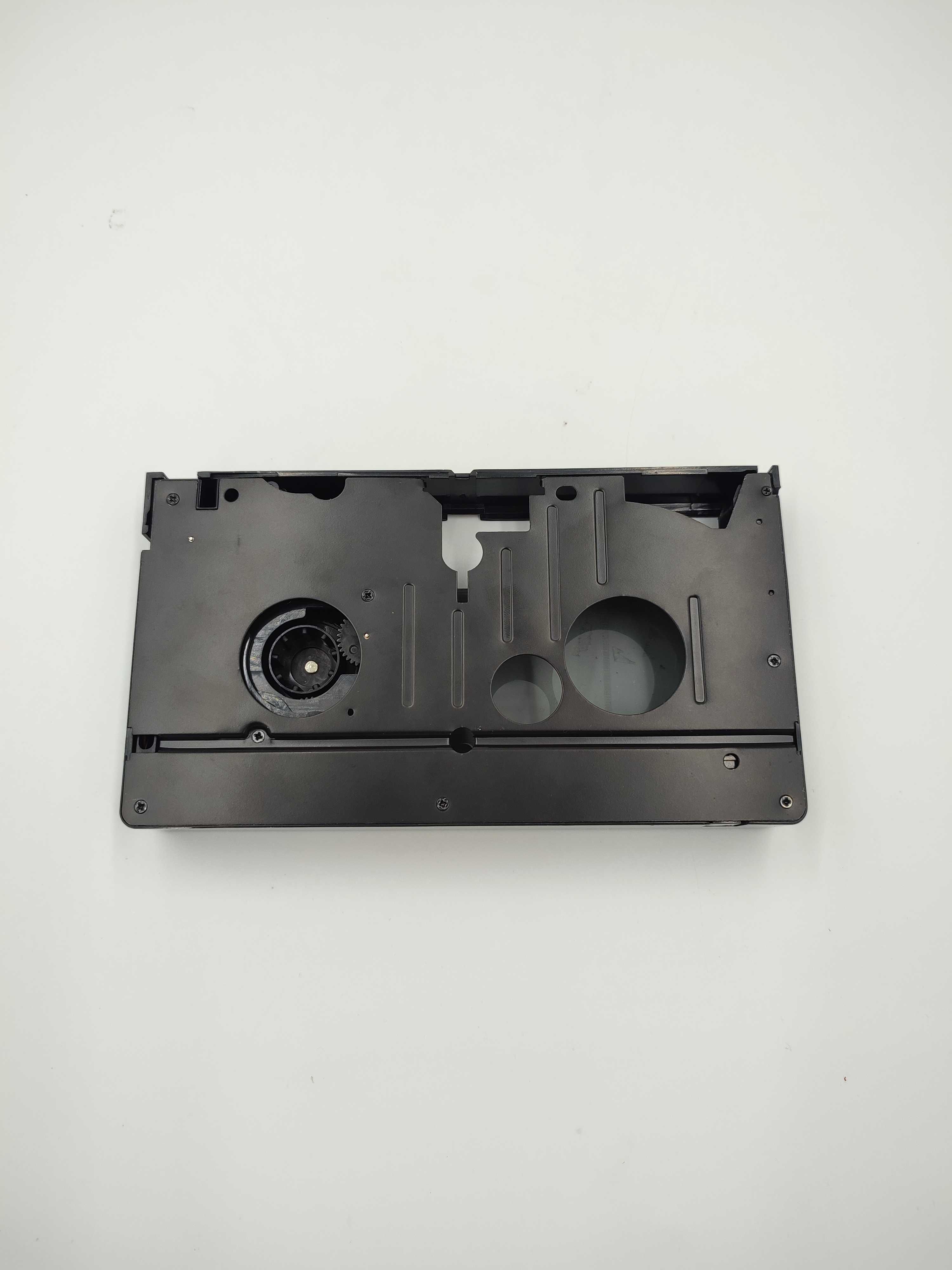 Konwerter VHS Nedis - Konwersja: VHS-C do VHS
