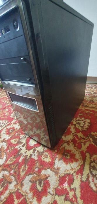 Продам корпус пк с блоком питания HP, и дисководом