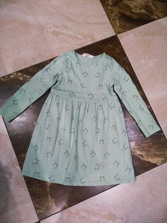 Платье на 5-6 лет