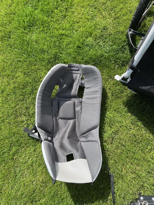 Burley honey bee 1500zł nowy wózek przyczepka rowerowy plus 2 siedzisk