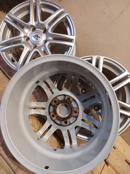 Продам диски r16 5×114,3