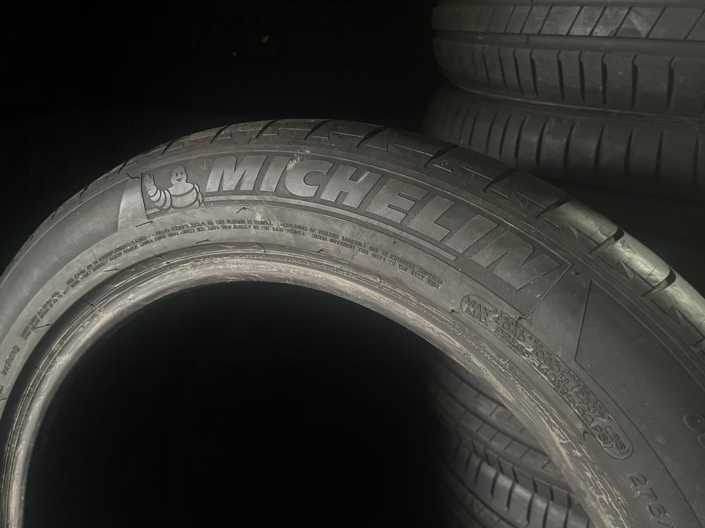 2xMichelin 275 45r20., 2022 6.9mm