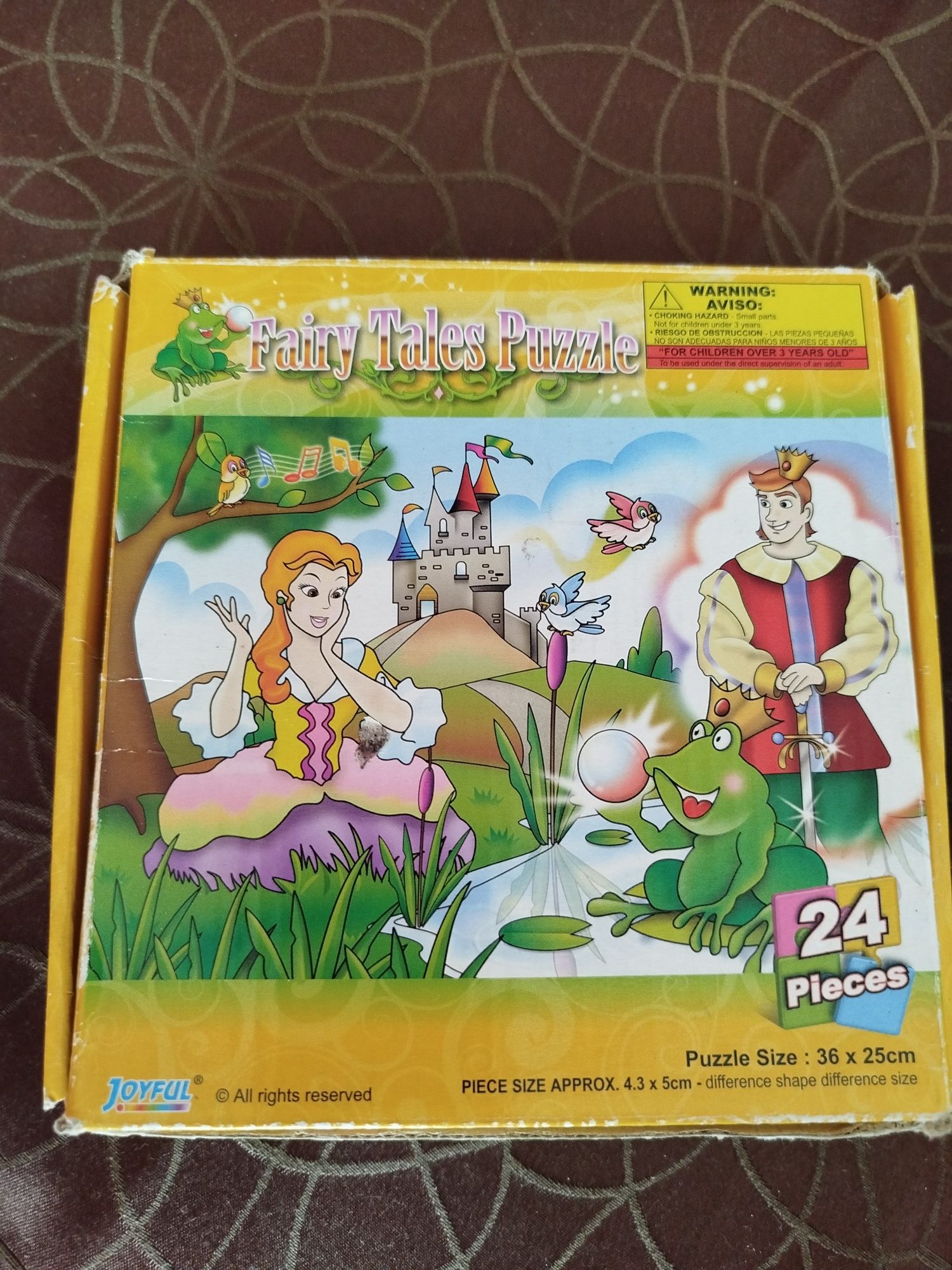 Brinquedos diversos,2 puzzles,livro 3D Animais
