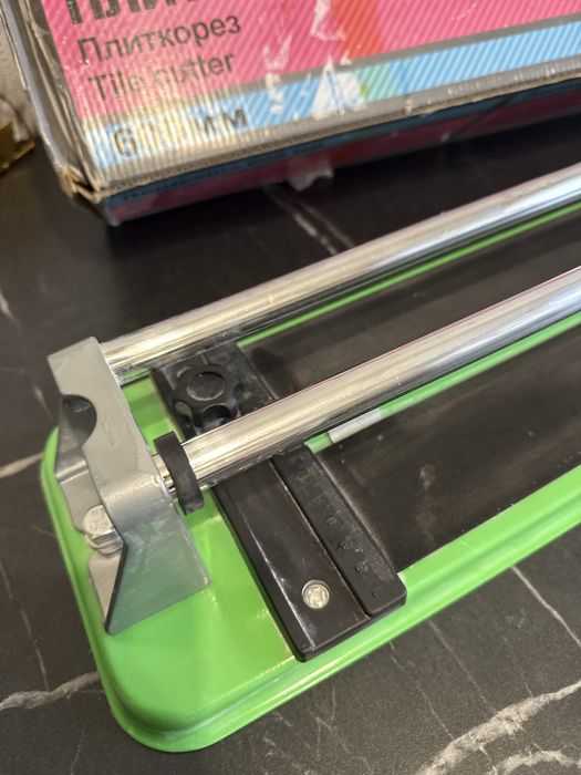 Плиткоріз Vist Favorit