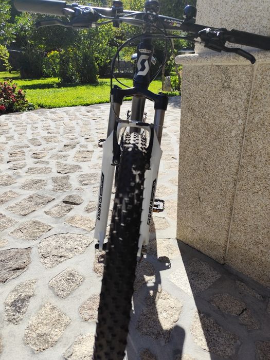 Bicicleta Scott como nova