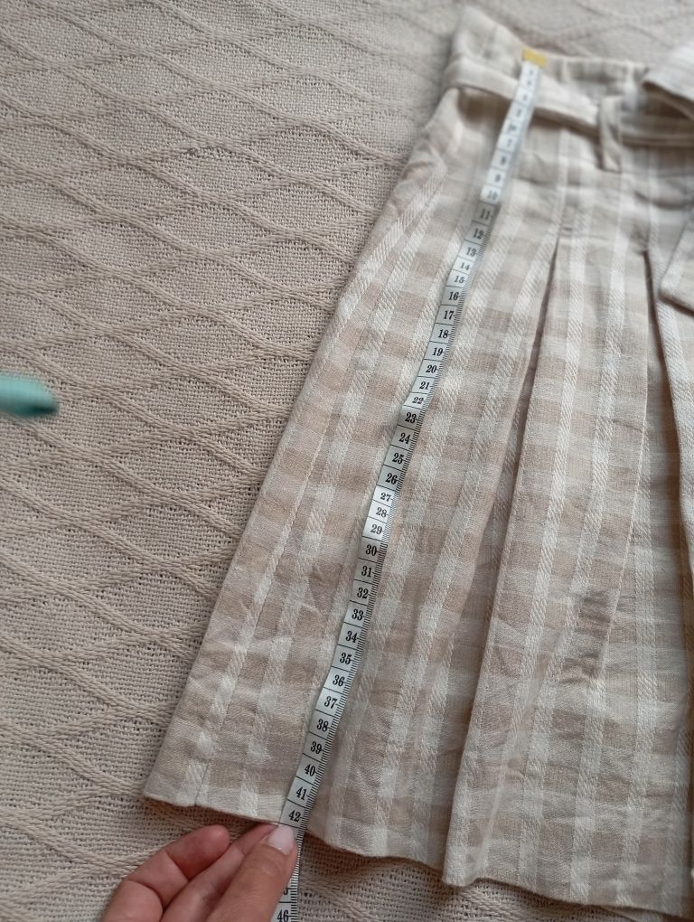ZARA XS spodnica spodenki beżowe w kratkę len bawełna