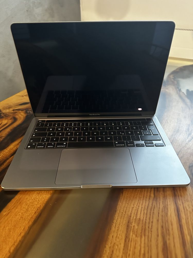 MacBook Pro m1 8/256