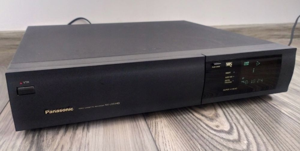 Magnetowid VHS Panasonic NV-J35EE HQ