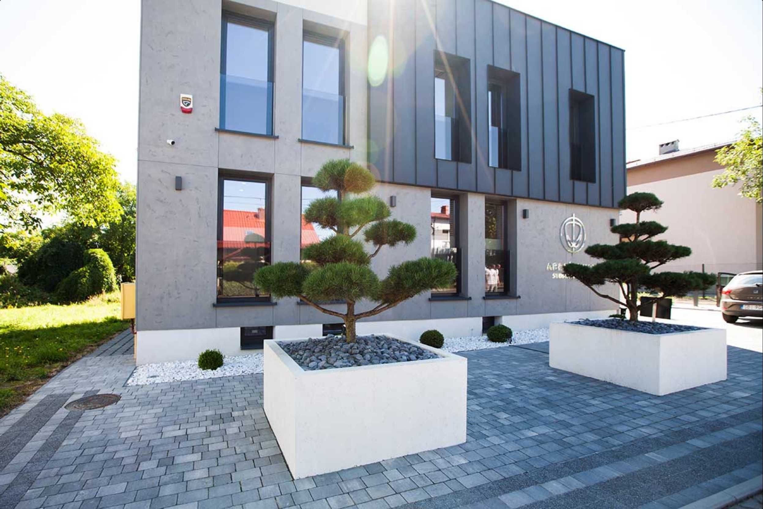 Doniczki Donica Beton Architektoniczny Tarasy Płyty Elewacje Schody