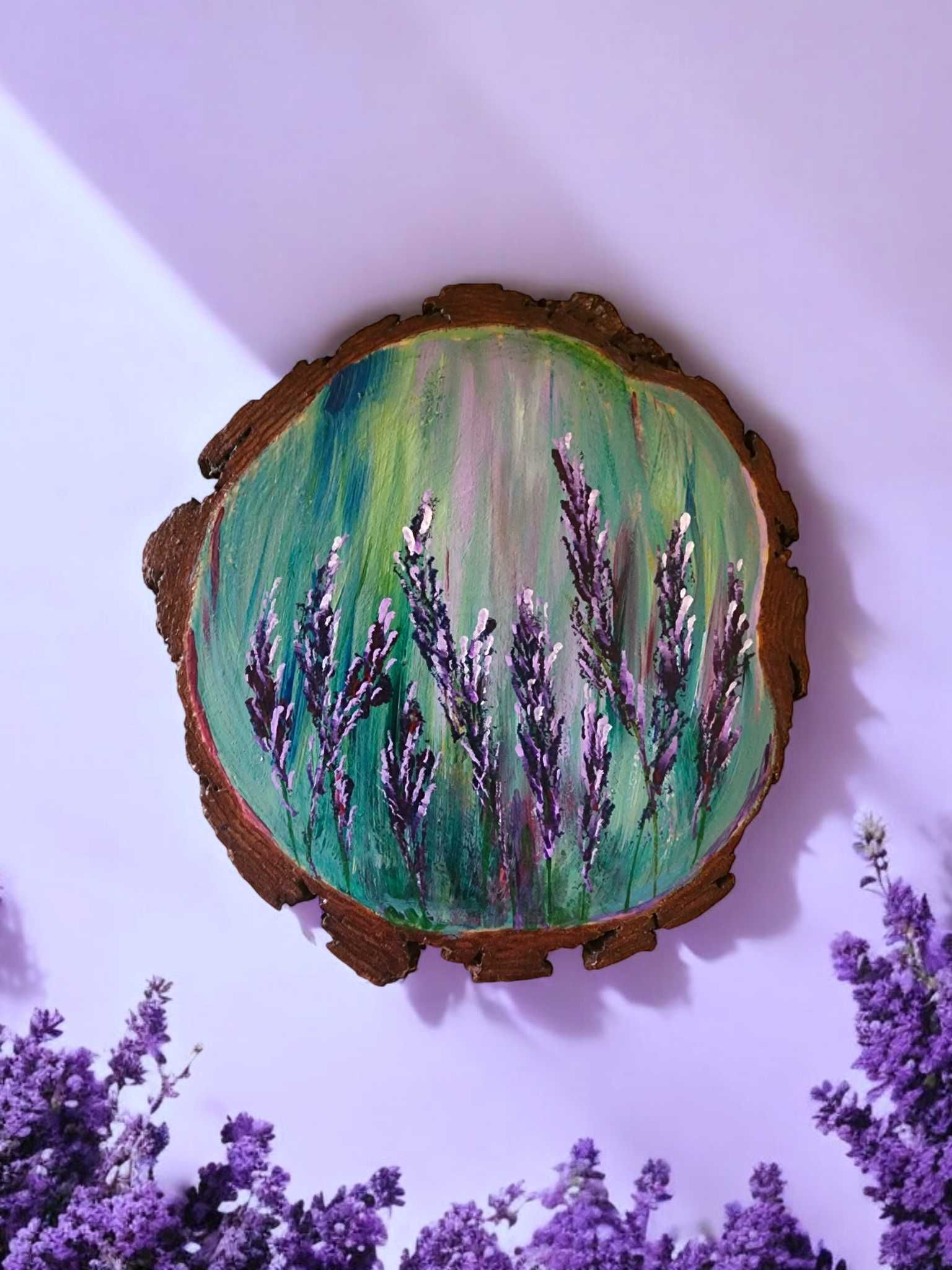 Pintura sobre Fatia de Madeira Rústica - "Lavanda" (18 cm)