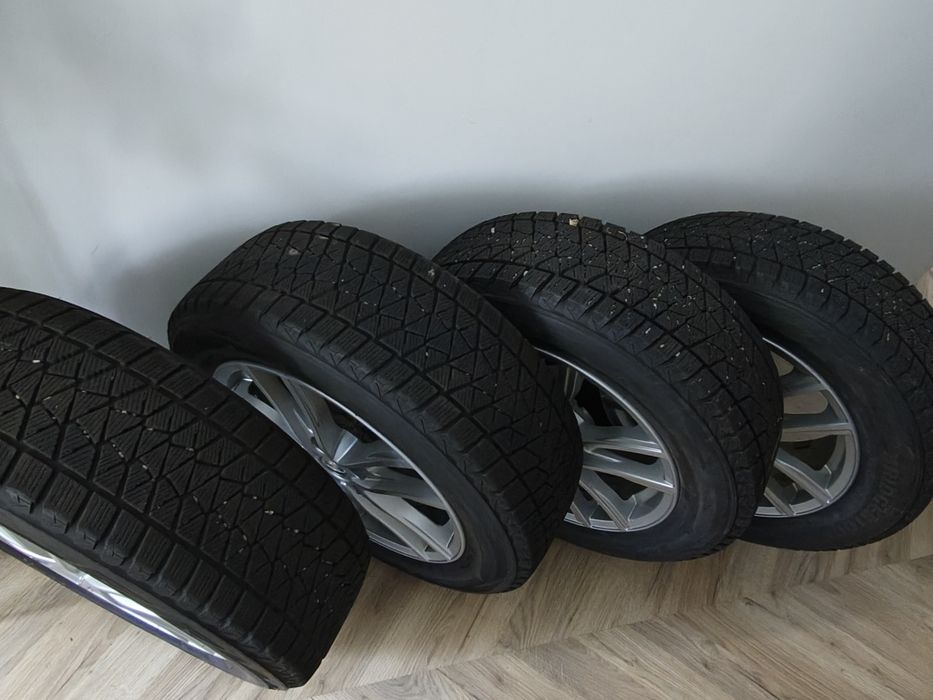 Komplet 4 szt. alufelgi opony zimowe Nissan Qashqai