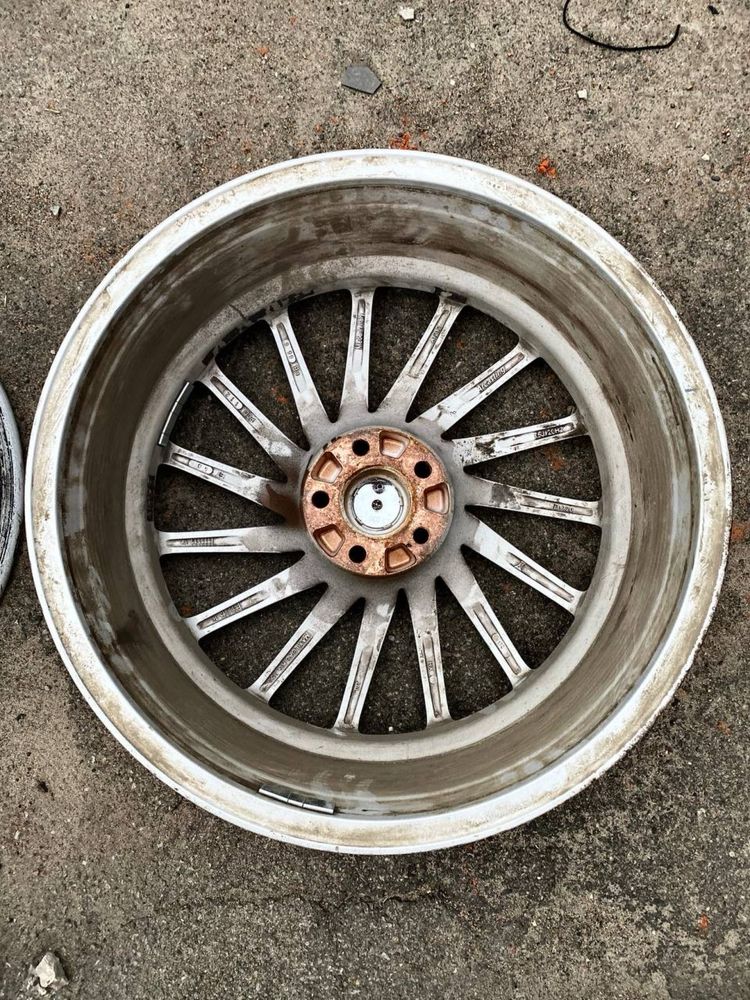 Продам дики  VOSSEN r20 ! 5/112