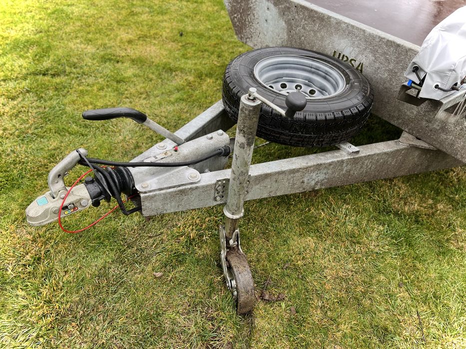 Лафет | Евакуатор оренда Ладижин, передмістя, вся Україна