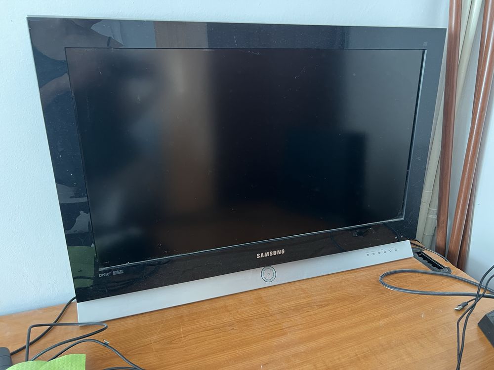 Samsung LE32M51B
