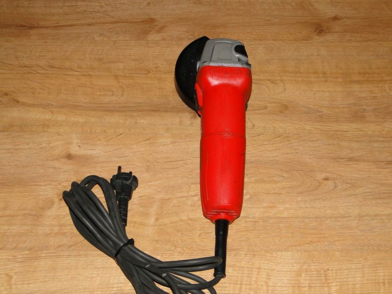 Szlifierka kątowa MILWAUKEE AGV 10-125 mocna 1000W stan bdb Germany