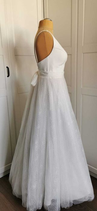 Klasyczna suknia ślubna Marella kolekcja Anne-Mariée