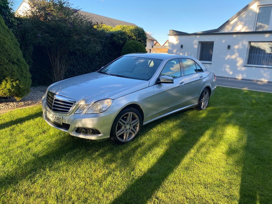 Mercedes-Benz Klasa E ładny zadbany