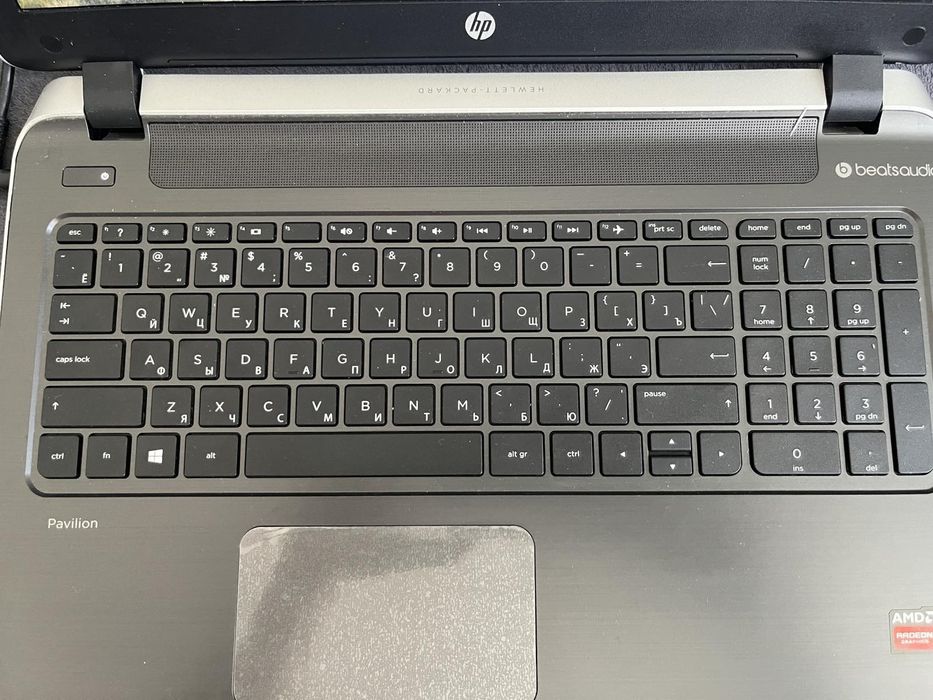 Ноутбук HP pavilion