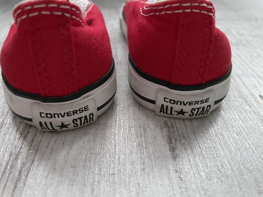 Trampki CONVERSE oryginalne czerwone rozm. 21