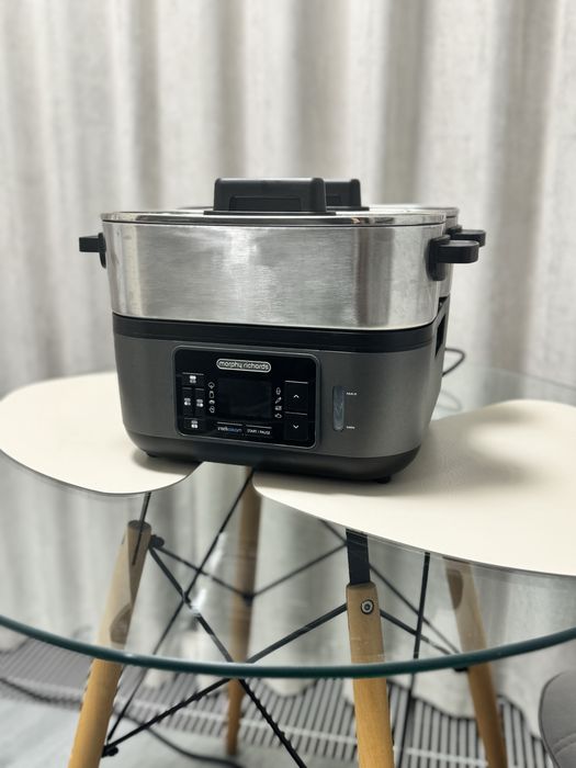 Пароварка Morphy Richards Intellisteam — 3 секції