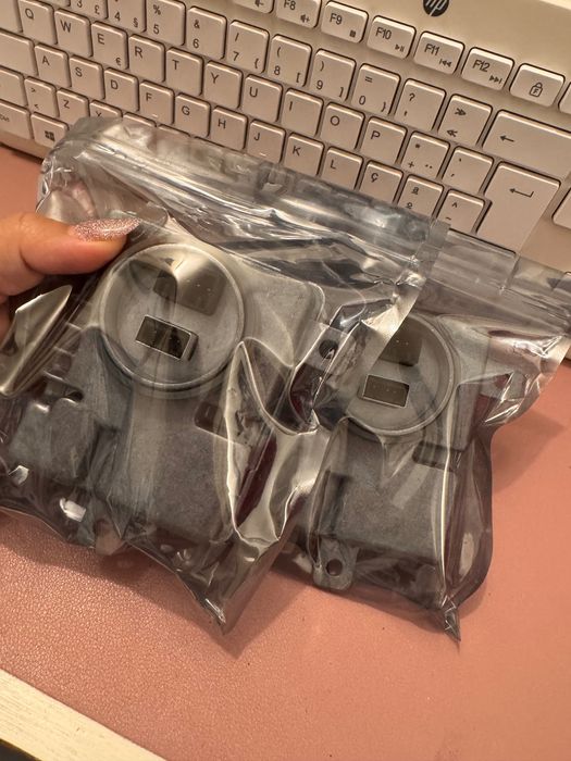 Par de Centralina de Luzes Balastro
AUDI