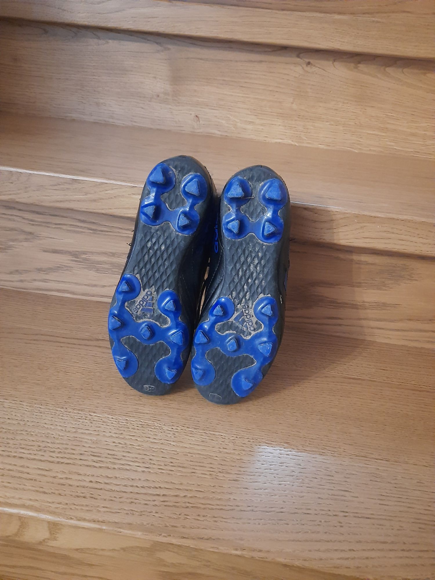 Korki Adidas roz. 35