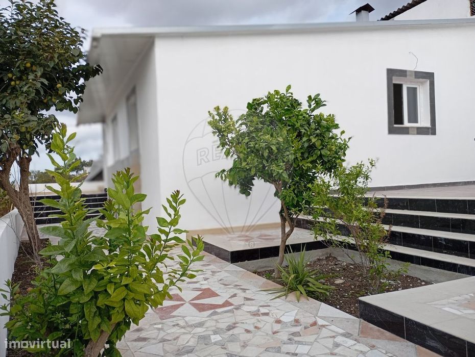 Moradia T2 para venda