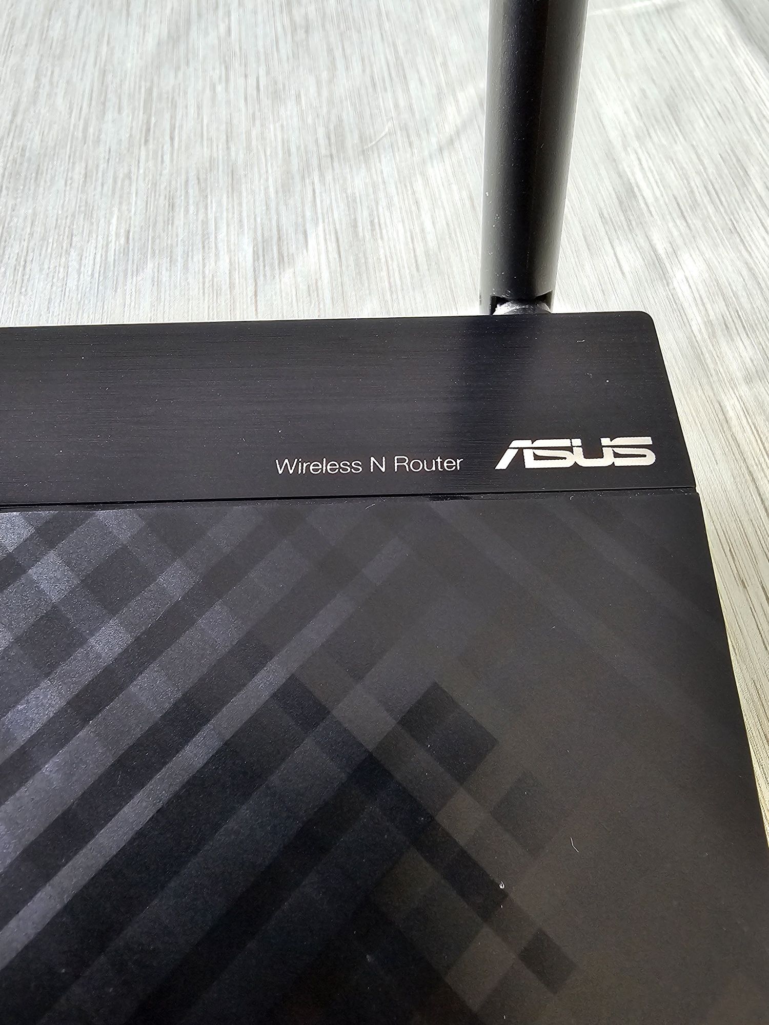Router Asus RT N12+ B1