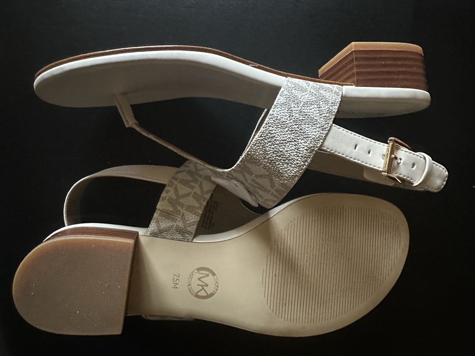 Взуття Michael Kors