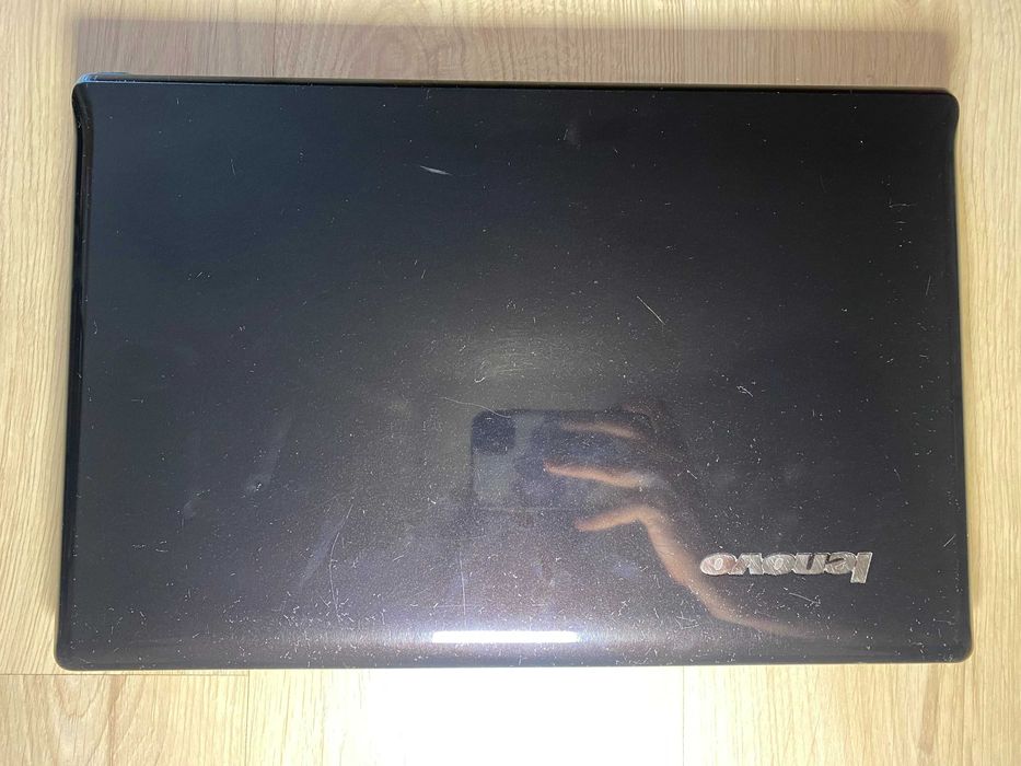 Lenovo G570 - i5-2520M / 16GB RAM