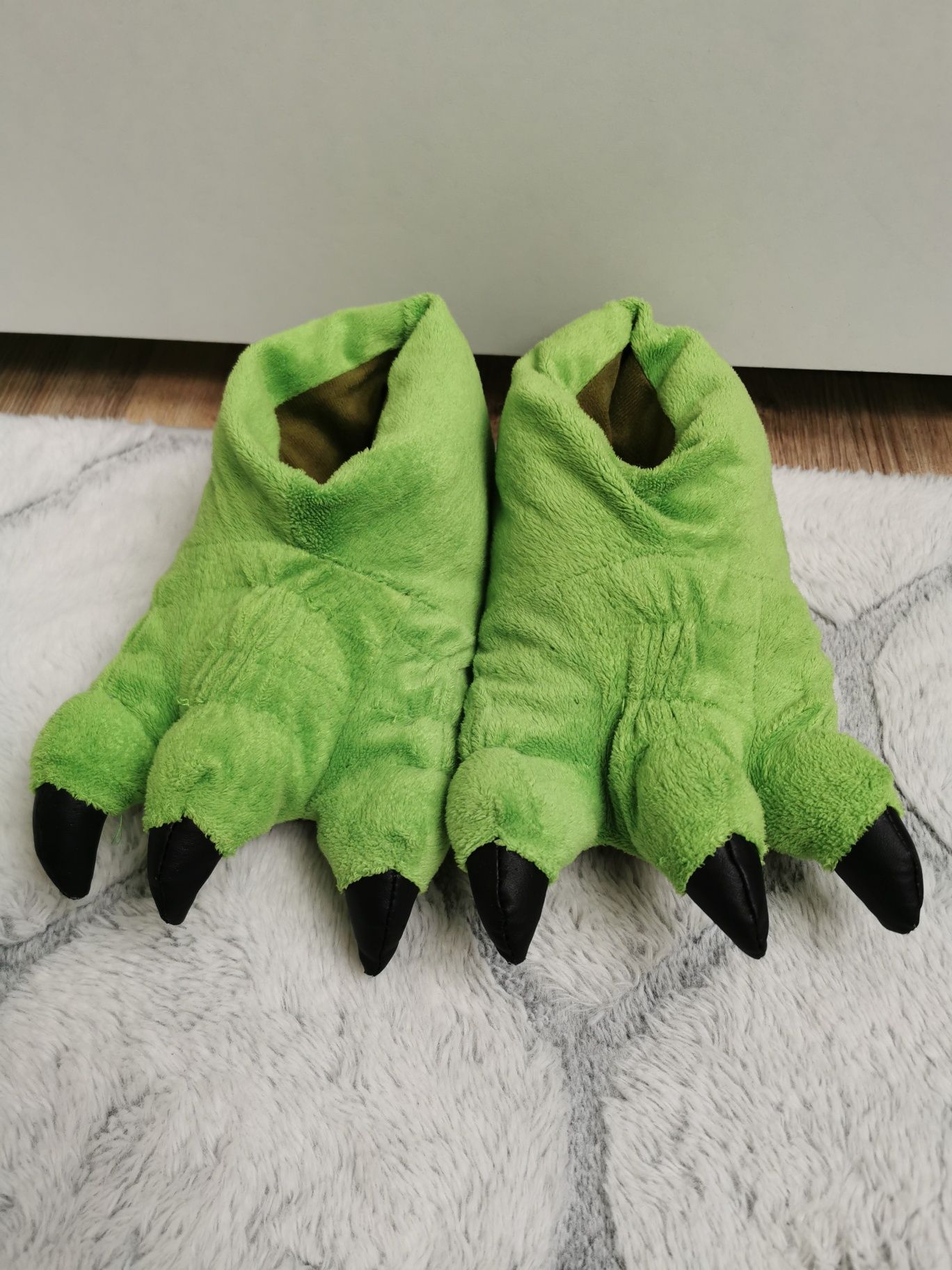 Kapcie dinozaur smok pazury kostium przebranie r. 28/29 H&M